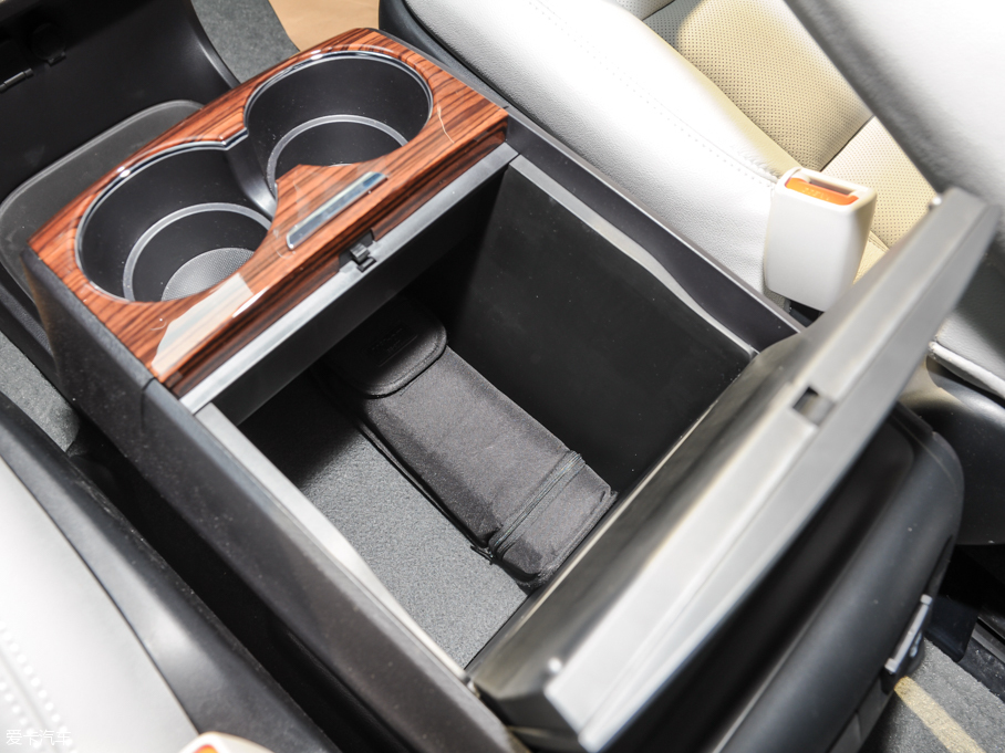 2015��Sienna 3.5L ���L