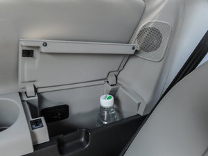 2015款3.5L 两驱L 空间座椅