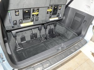 2015款3.5L 两驱L 空间座椅