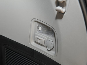 2015款3.5L 两驱L 空间座椅