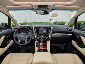 2015款3.5L 豪华版 内饰全景