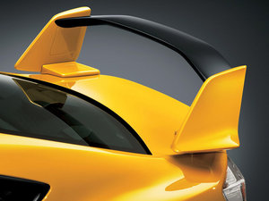 2015Yellow Limited؄e ^