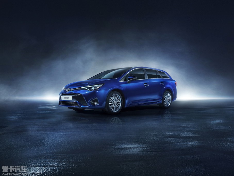 2015Avensis а