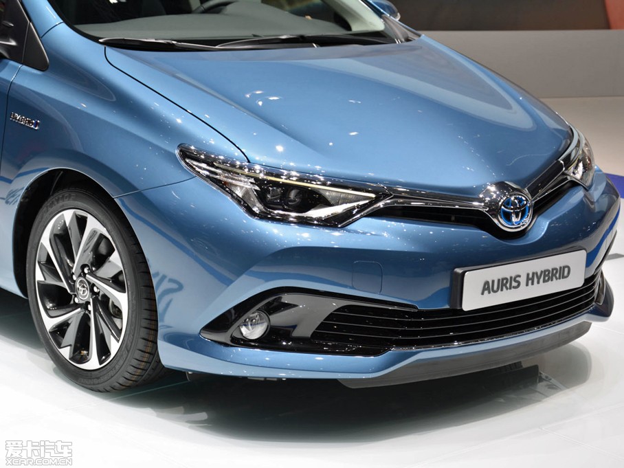 2015���S��Auris �Ʊ���