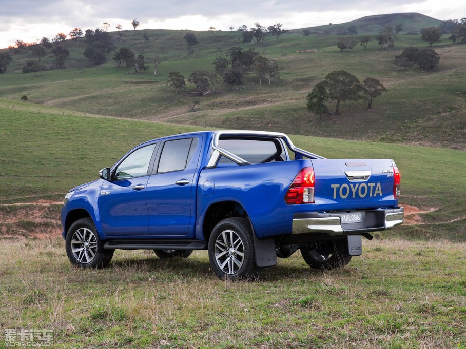 2015Hilux 