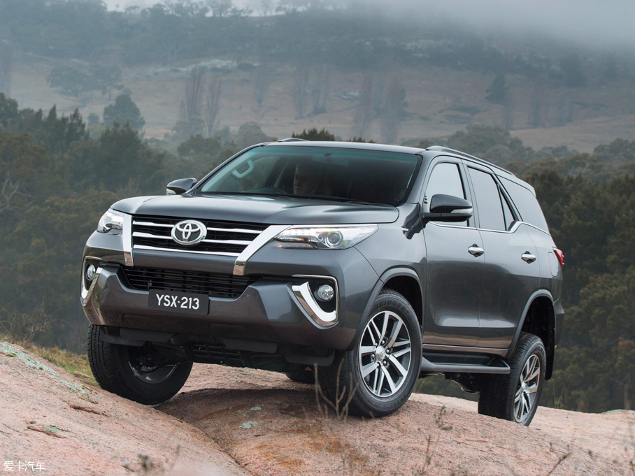 2016Fortuner 