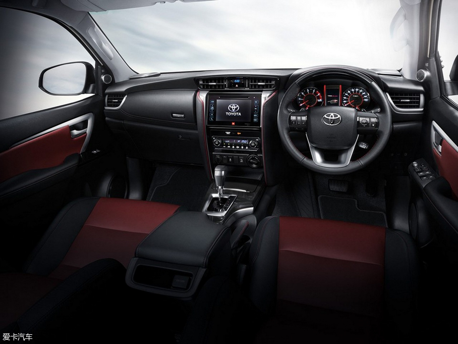 2016SFortuner TRD Sportivo