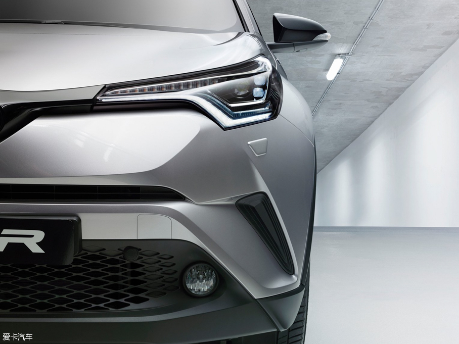 2016SC-HR() crossover