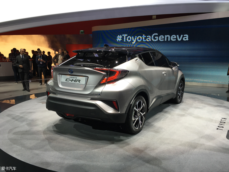 2016SC-HR() crossover