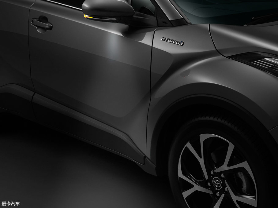 2016SC-HR() crossover