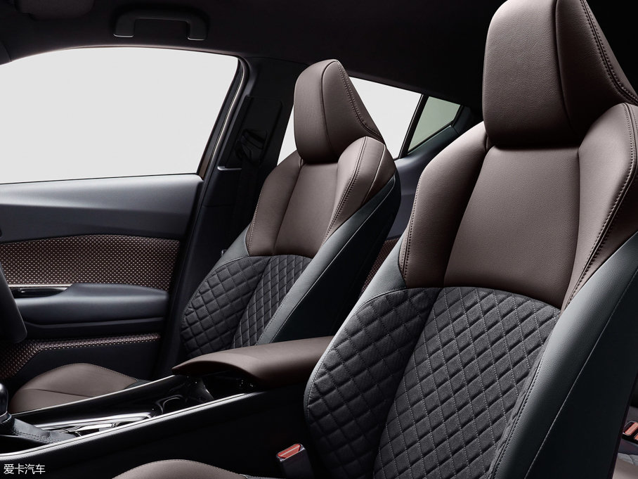 2016SC-HR() crossover