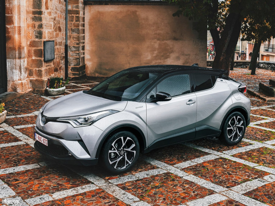 2016SC-HR() crossover