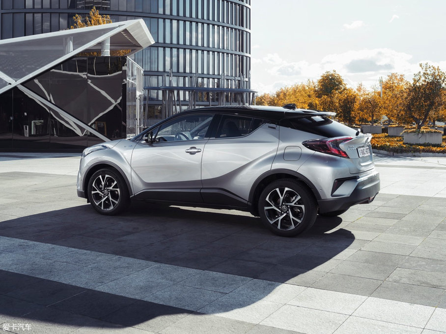 2016SC-HR() crossover