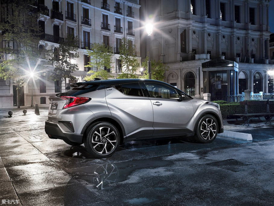 2016SC-HR() crossover