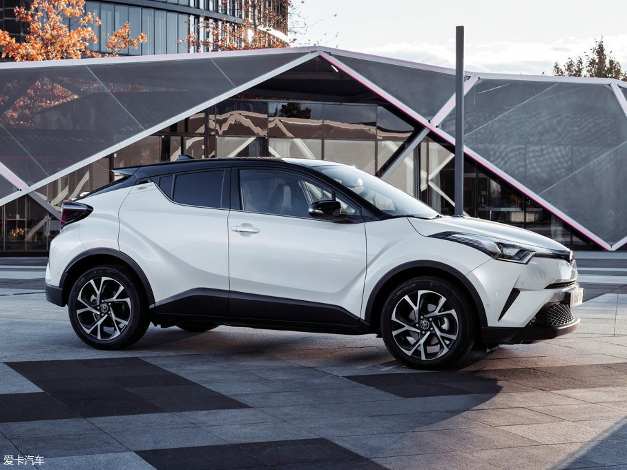 2016SC-HR() crossover