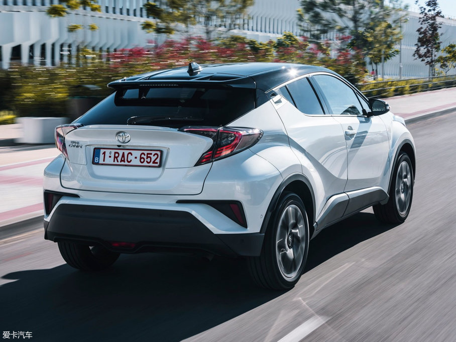 2016SC-HR() crossover