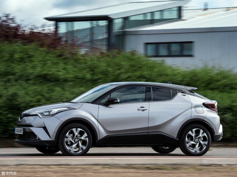 2016SC-HR() crossover