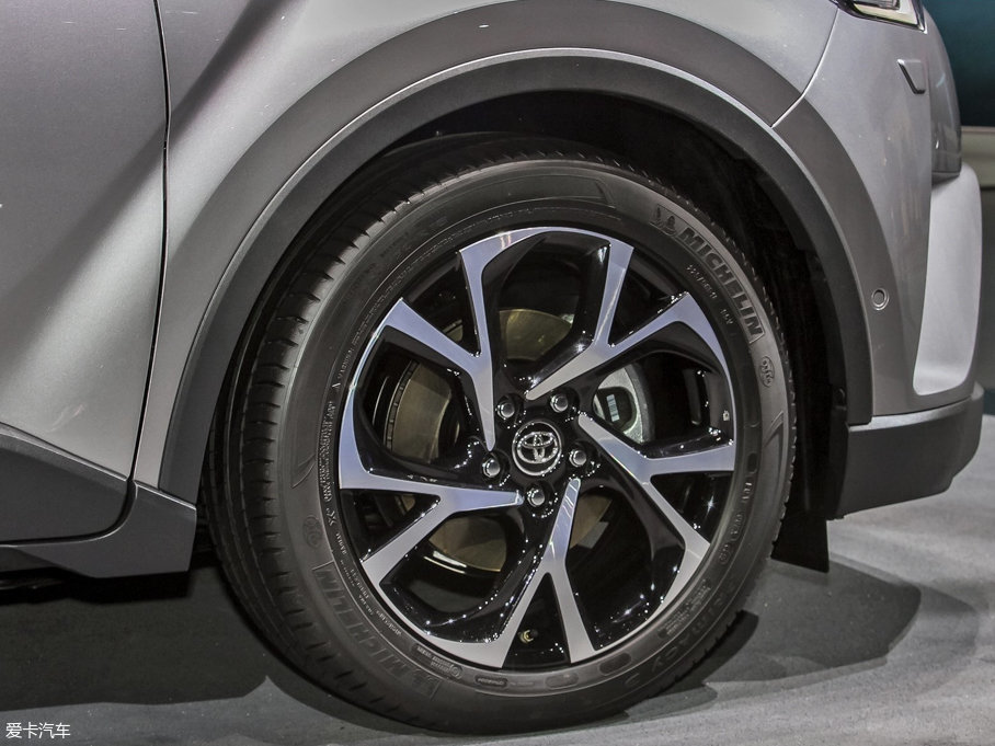 2016SC-HR() crossover