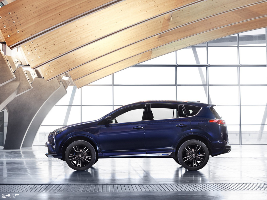 2016���S��RAV4(����) Hybrid Sapphire