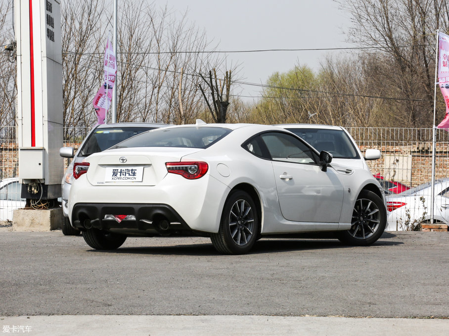 2017S86 2.0L ք(dng)Ӣ