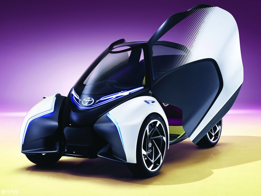 2017���S��i-TRIL ������