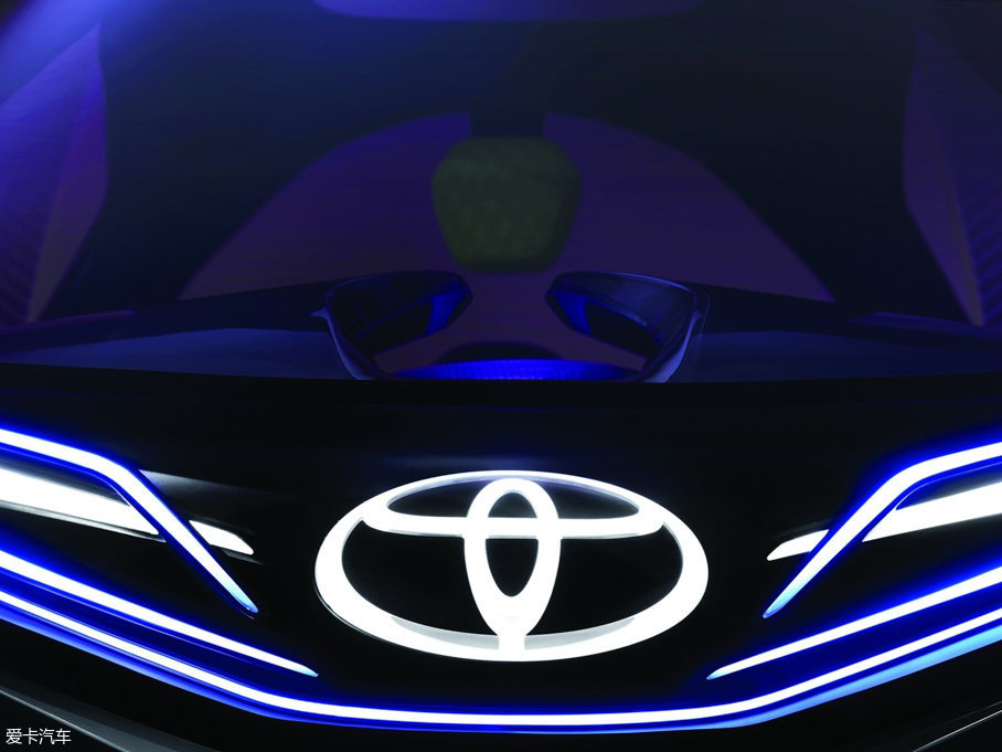 2017���S��i-TRIL ������