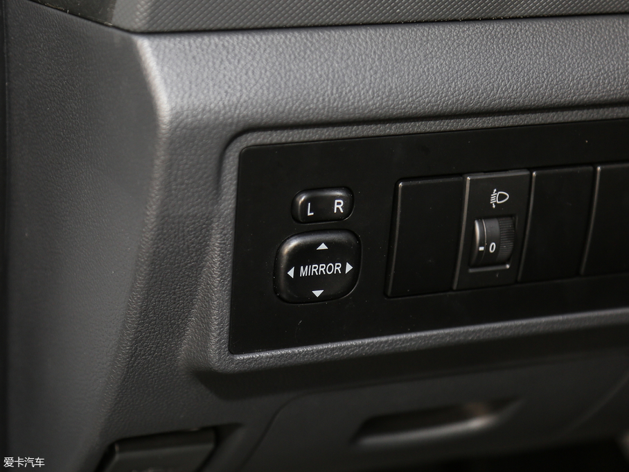 2018E5 E5 2.8T ք򌾫Ӣ  