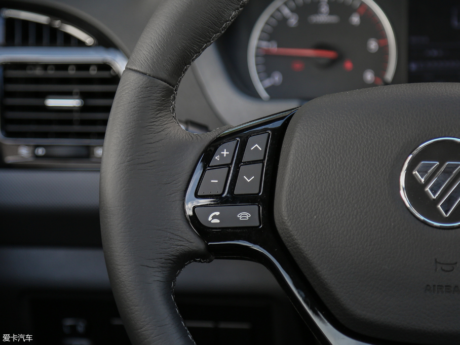 2018E5 E5 2.8T ք򌾫Ӣ  