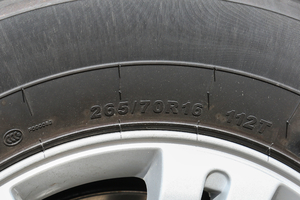 2018Sϵ 2.8T ԄӲ ݆̥ߴ