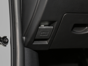 2018Sϵ 2.8T ԄӲ(q) g