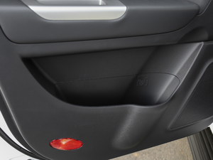 2018Sϵ 2.8T ԄӲ(q) g