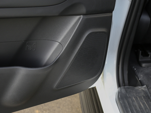 2018Sϵ 2.8T ԄӲ(q) g