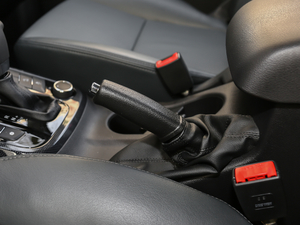 2018Sϵ 2.8T ԄӲ v܇Ƅ