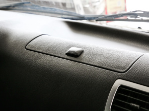 2020�����;����܇ 2.4L ���\���L�Sƽ� 6�� �п؅^