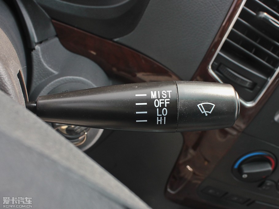 2012L(fng) 2.2L ͶSm