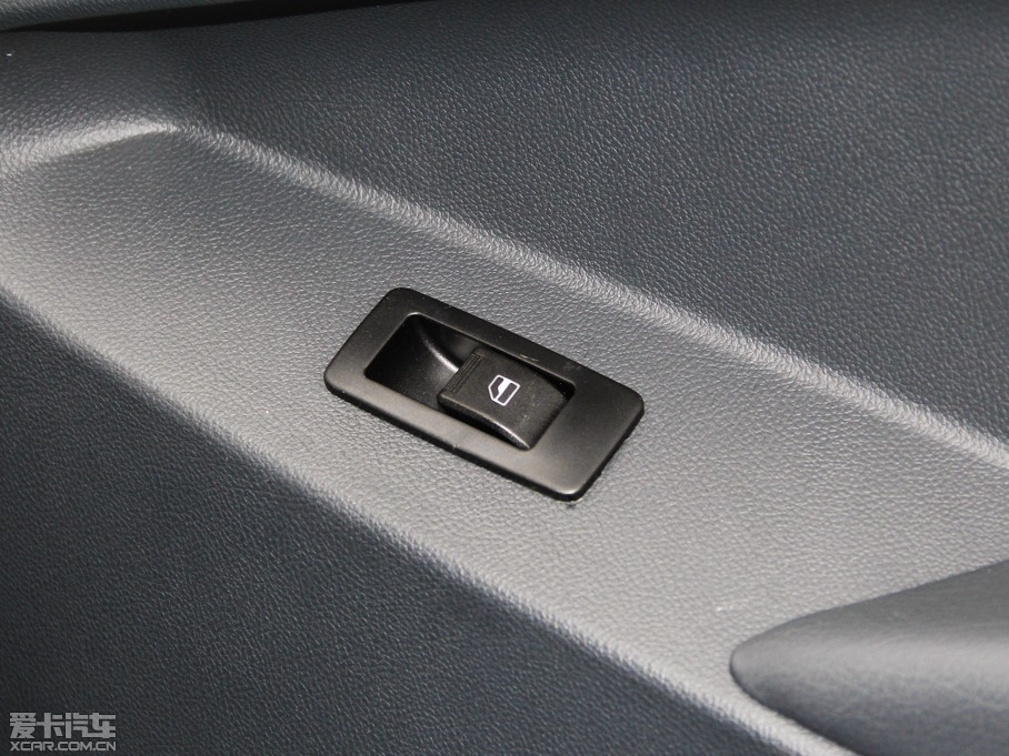 2014E5 E5 2.8T Ӣ4JB1