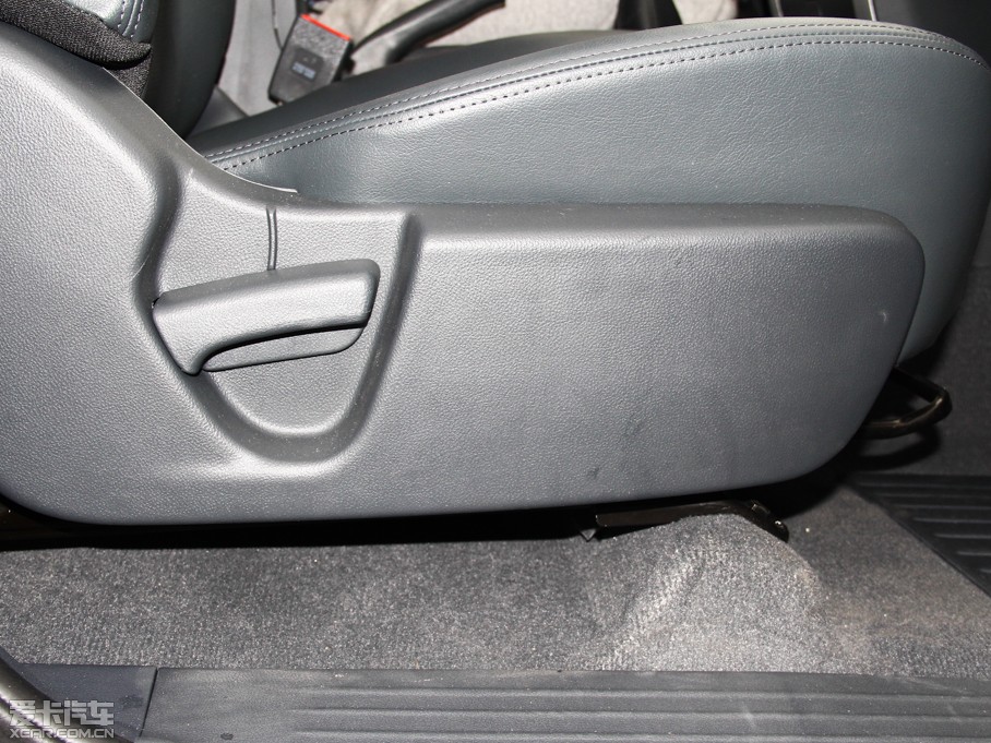 2014E5 E5 2.8T Ӣ4JB1