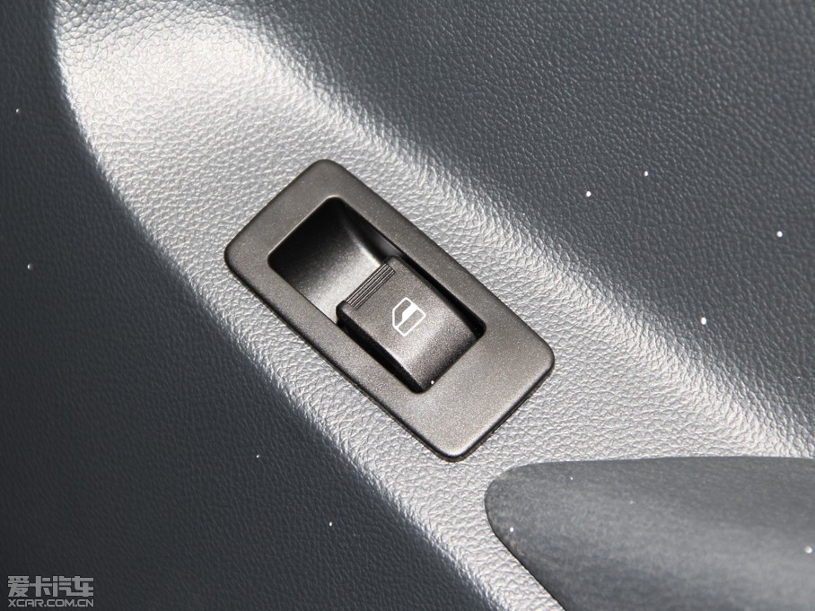 2014E5 E5 2.8T Ӣ4JB1