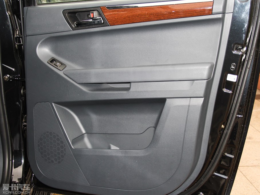 2014E5 E5 2.8T Ӣ4JB1