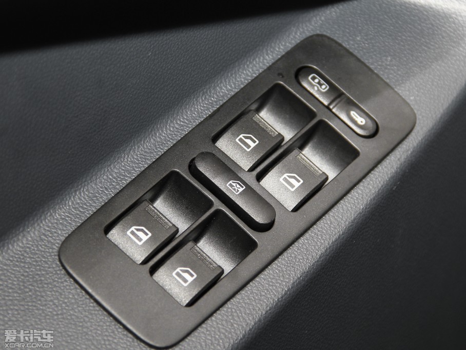 2014E5 E5 2.8T Ӣ4JB1