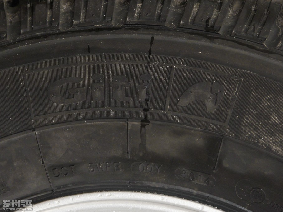 2014E5 E5 2.8T Ӣ4JB1