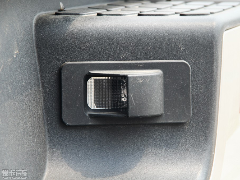 2014E5 Sϵ 2.8T 򌳬A