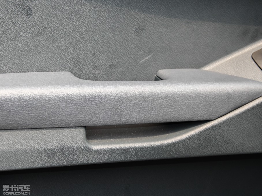 2014E5 Sϵ 2.8T 򌳬A