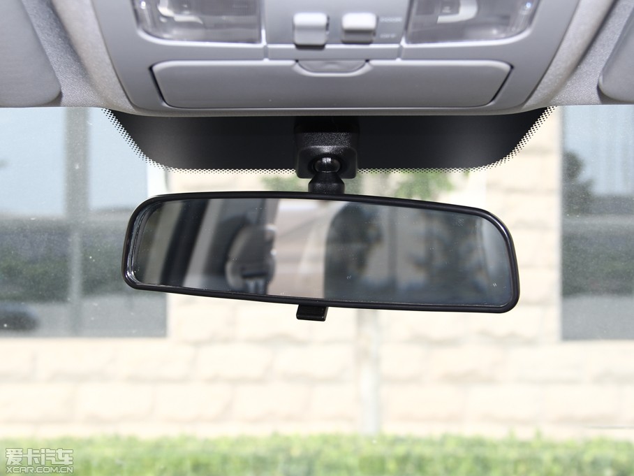 2014E5 Sϵ 2.8T 򌳬A