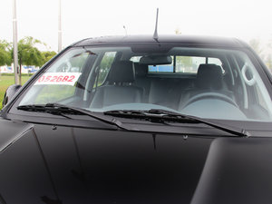 2014款E5 2.8T 精英版4JB1 雨刷