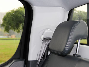 2014E5 2.8T Ӣ4JB1 g