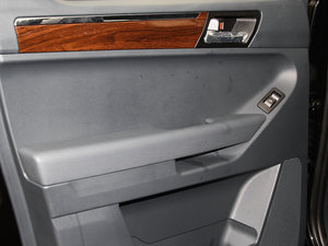 2014E5 2.8T Ӣ4JB1 g