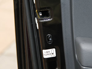 2014E5 2.8T Ӣ4JB1 g