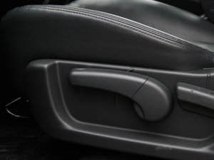 2014E5 2.8T Ӣ4JB1 g