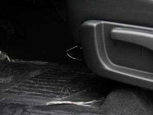 2014E5 2.8T Ӣ4JB1 g